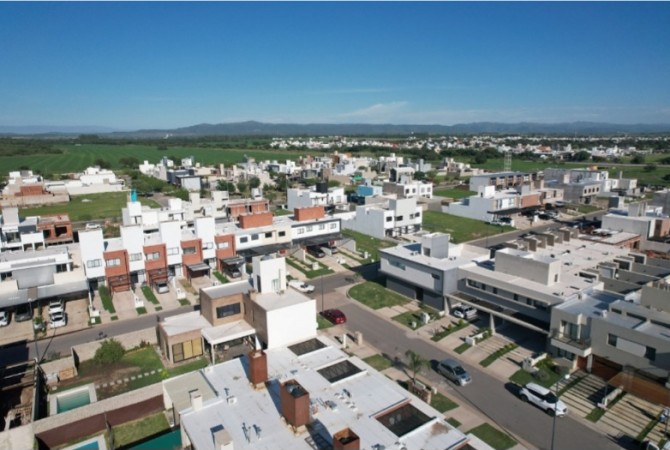 LOTE EN DOCTA URBANIZACION INTELIGENTE MALAGUEÑO-CORDOBA