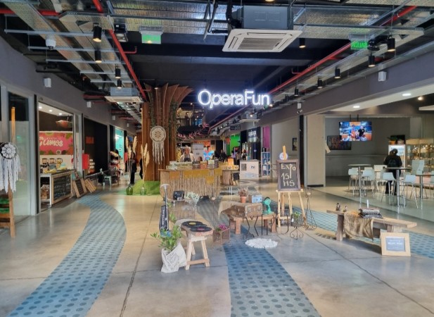 EXCELENTE DPTO A LA VENTA 2 DORMITORIOS, 2 BAÑOS Y COCHERA EN OPERA FUN VILLA CARLOS PAZ !!