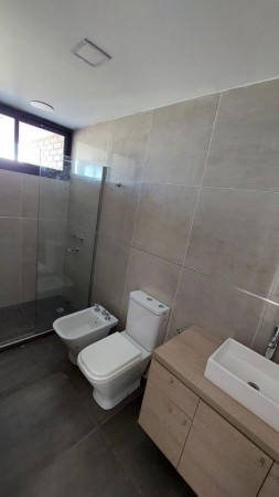 VENTA DUPLEX 3 DORMITORIOS PREMIUM EN DOCTA URBANIZACION ! 