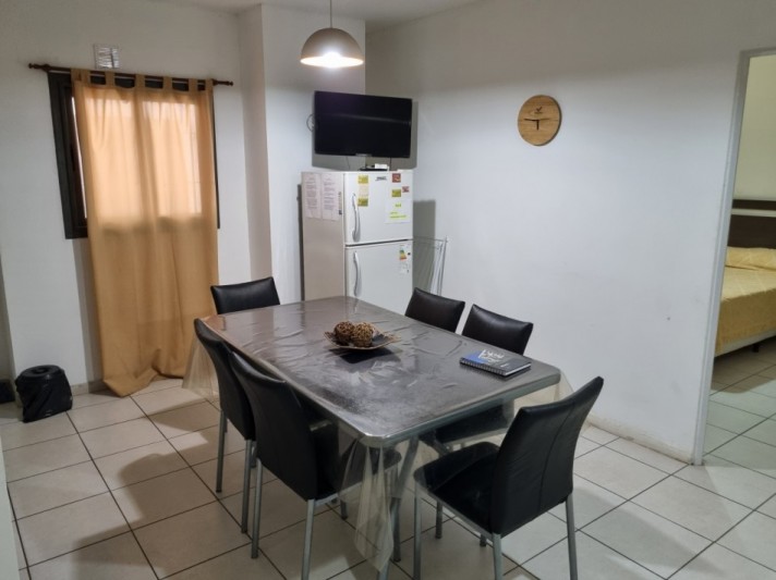 VENTA DPTO 1 DORMITORIO Y COCHERA AMOBLADO CENTRO VILLA CARLOS PAZ !!!!